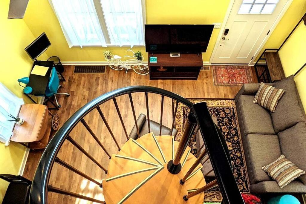 Walkable Elmwood Cottage, No Chores 4Bath 4Br 4Car Buffalo Kültér fotó
